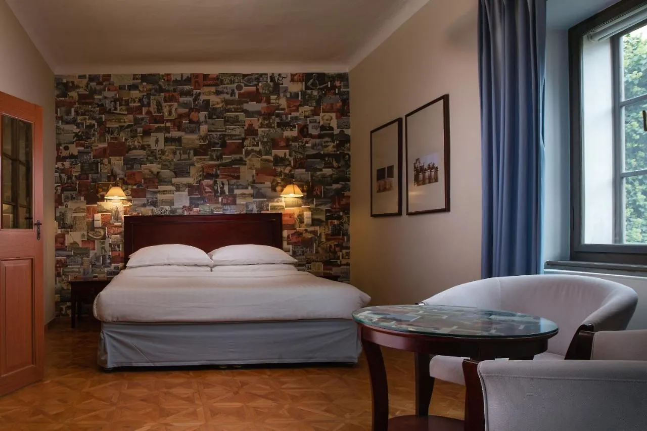 Charles Bridge Rooms & Suites By Sivek Hotels Prag Apart Otel