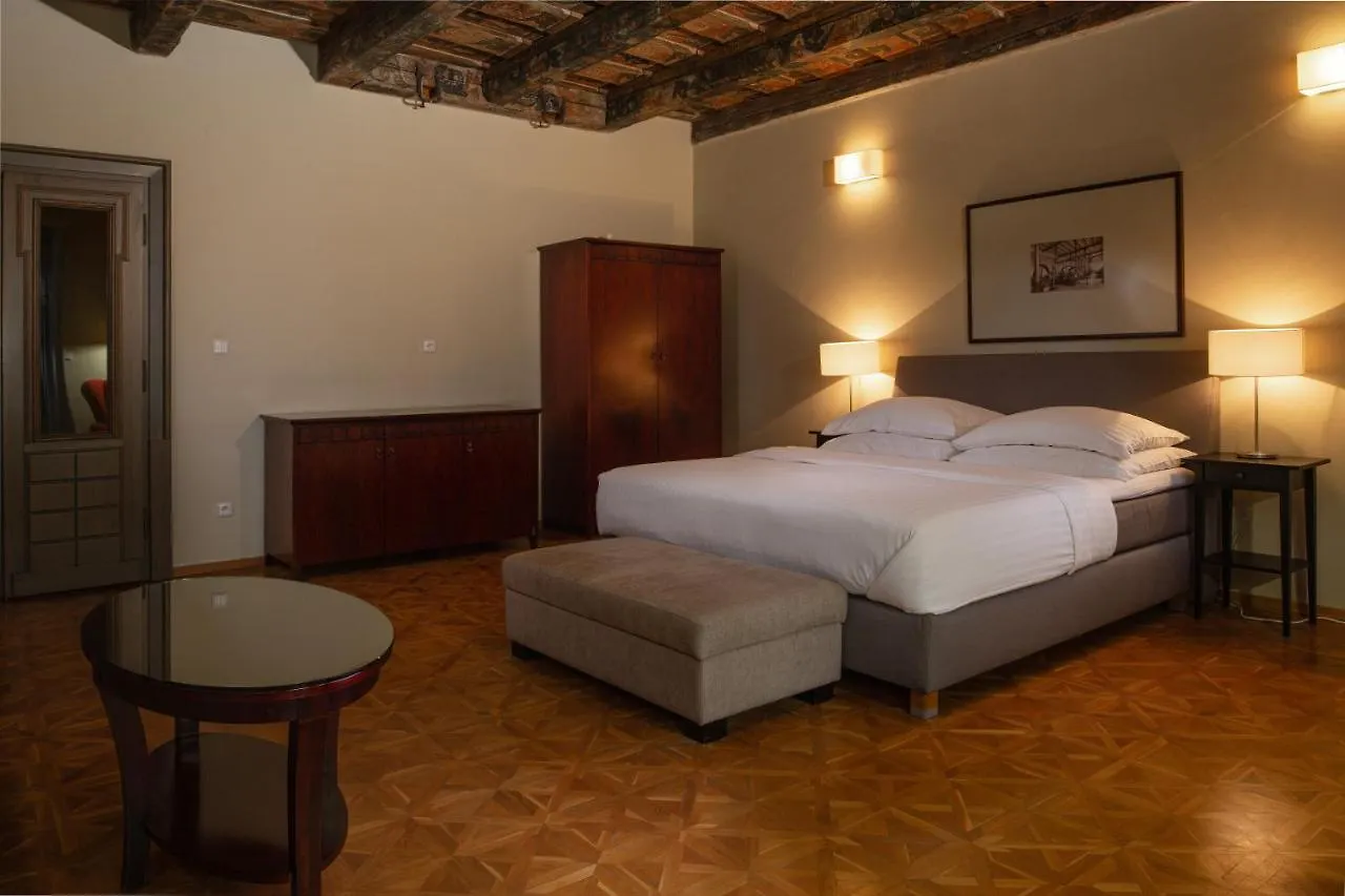 Charles Bridge Rooms & Suites By Sivek Hotels Prag Apart Otel