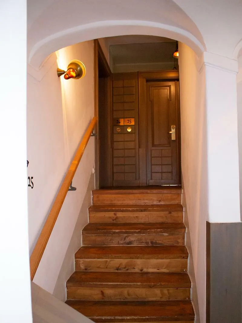 Charles Bridge Rooms & Suites By Sivek Hotels Prag