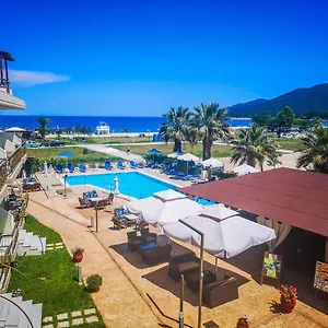 Hotel Rihios