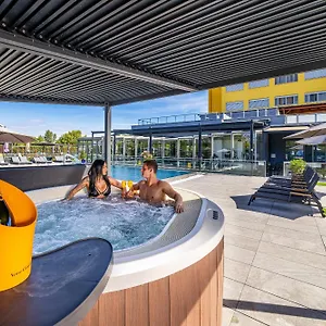 Hotel Aura Design & Garden Pool, Praha