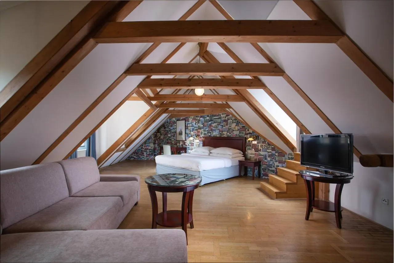 Charles Bridge Rooms & Suites By Sivek Hotels Prague Czech Republic