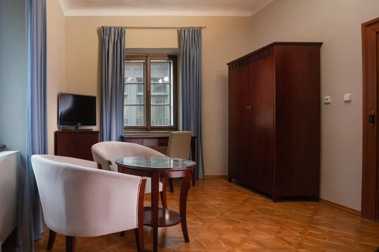 Charles Bridge Rooms & Suites By Sivek Hotels Prag